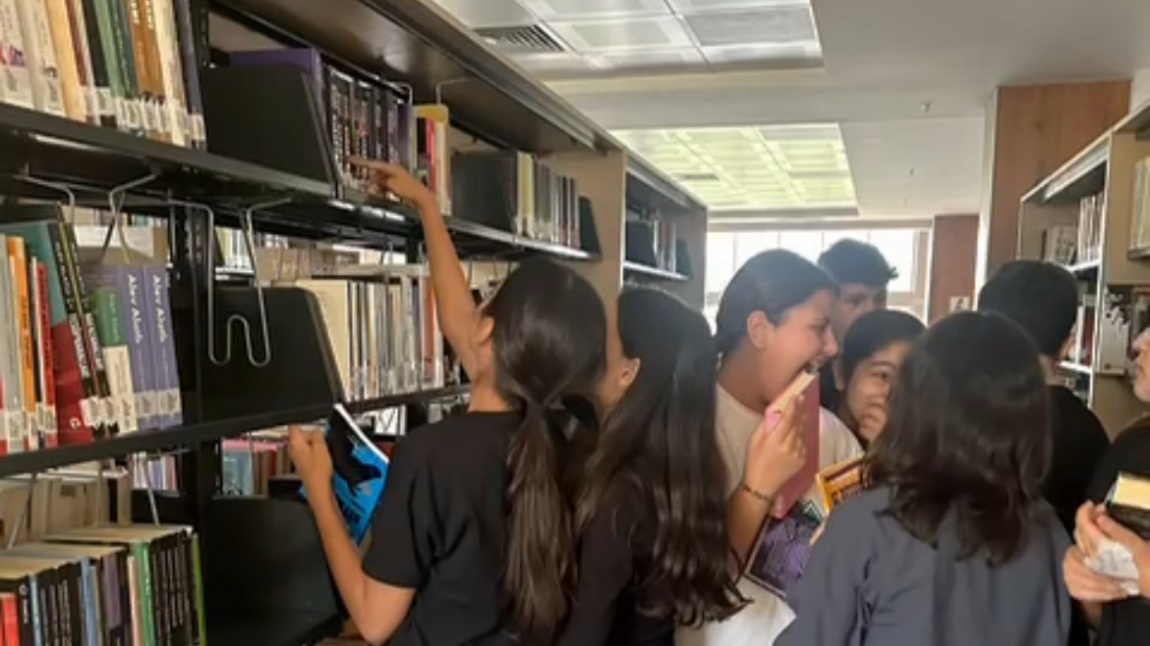 Okulumuz 7-D Sınıfı Öğrencilerinin Bartın Üniversitesi Kütüphanesi Ziyareti...